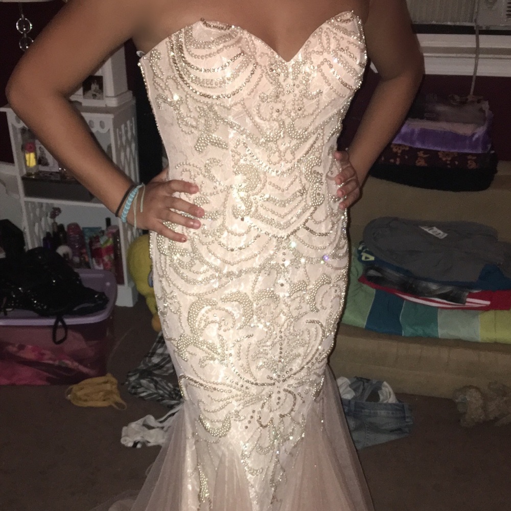 Prom/ sweet 16 dress!! ** Worn once ***